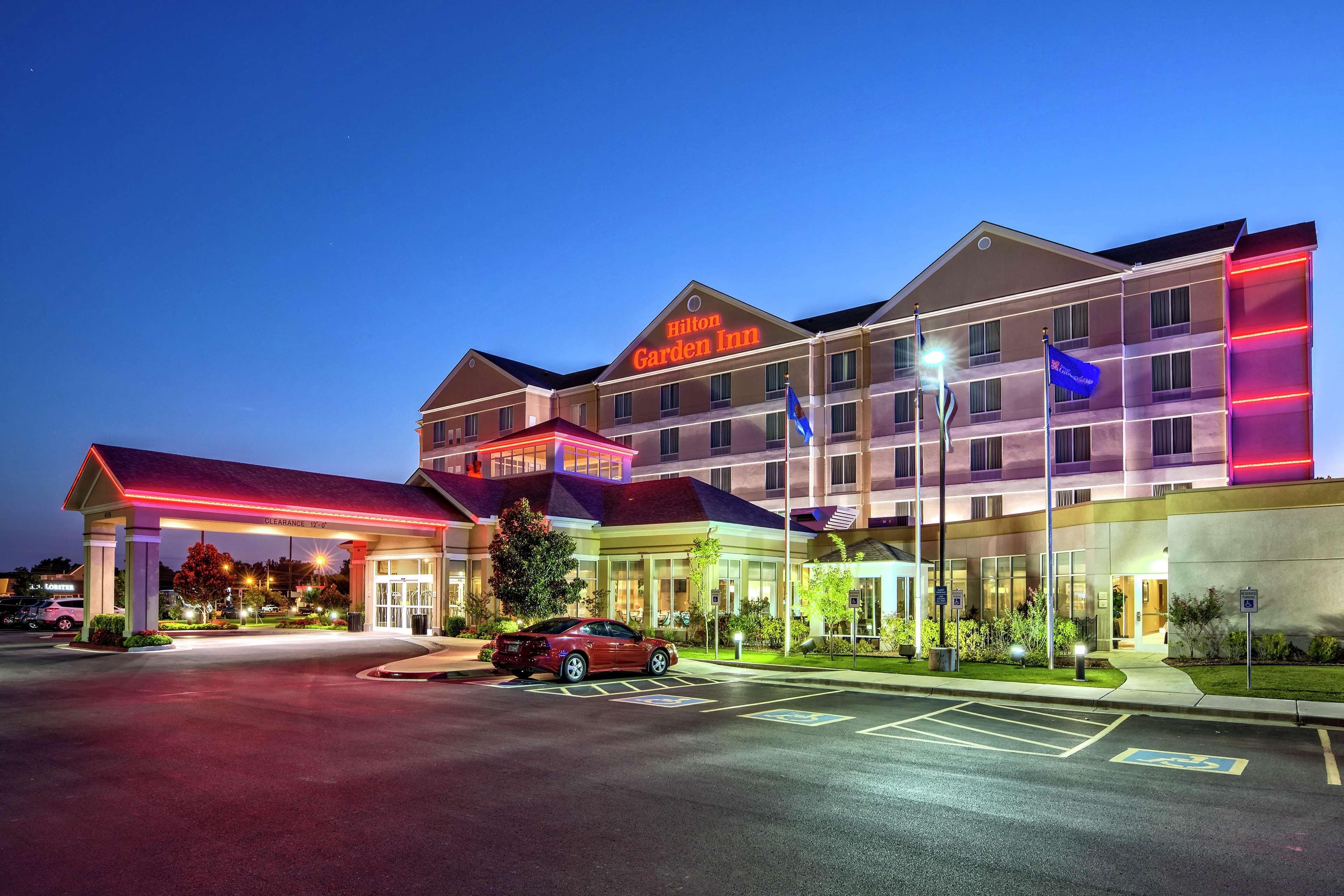 Hilton Garden Inn Midtown Tulsa Dış mekan fotoğraf