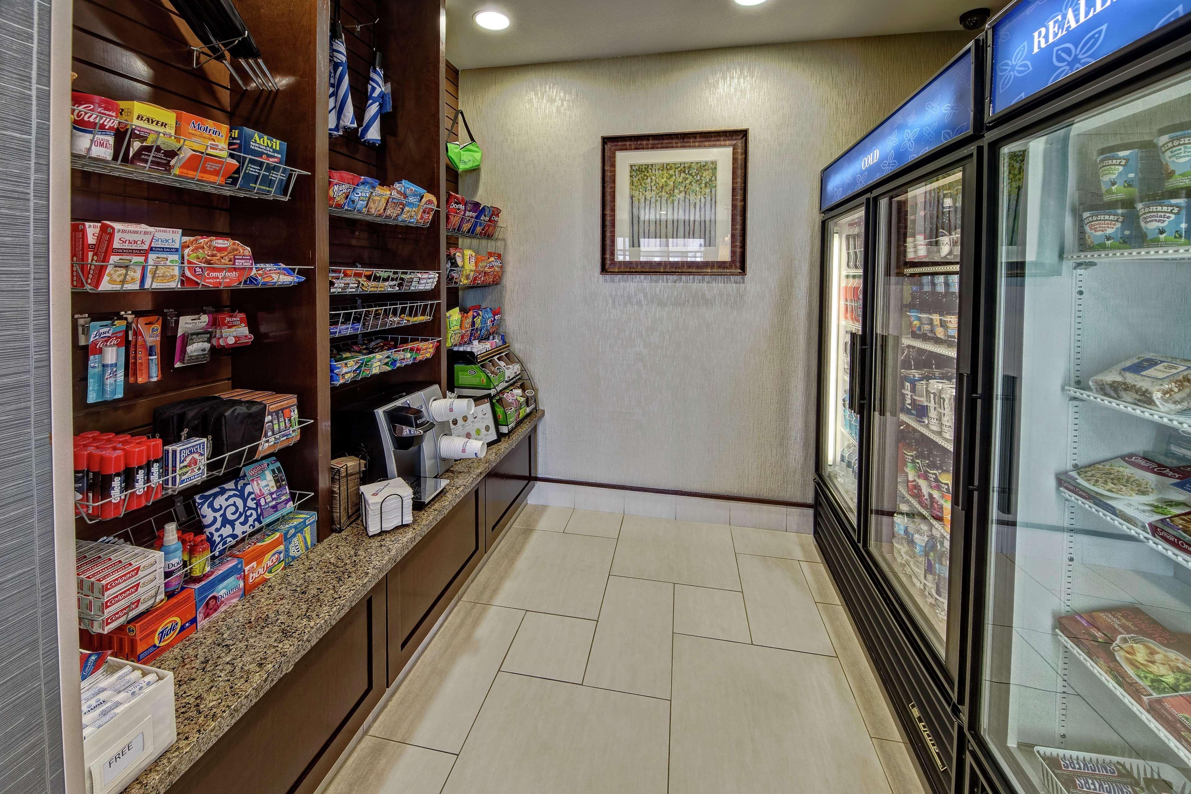 Hilton Garden Inn Midtown Tulsa Dış mekan fotoğraf