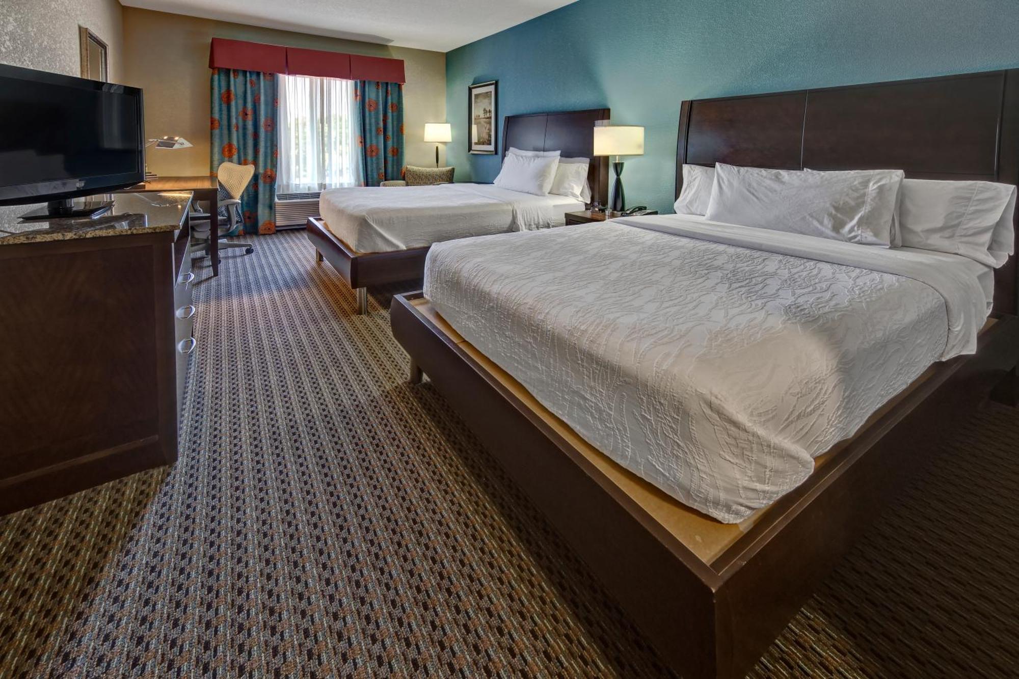 Hilton Garden Inn Midtown Tulsa Dış mekan fotoğraf