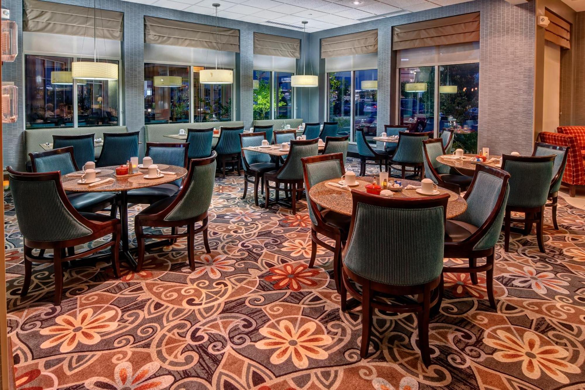 Hilton Garden Inn Midtown Tulsa Dış mekan fotoğraf