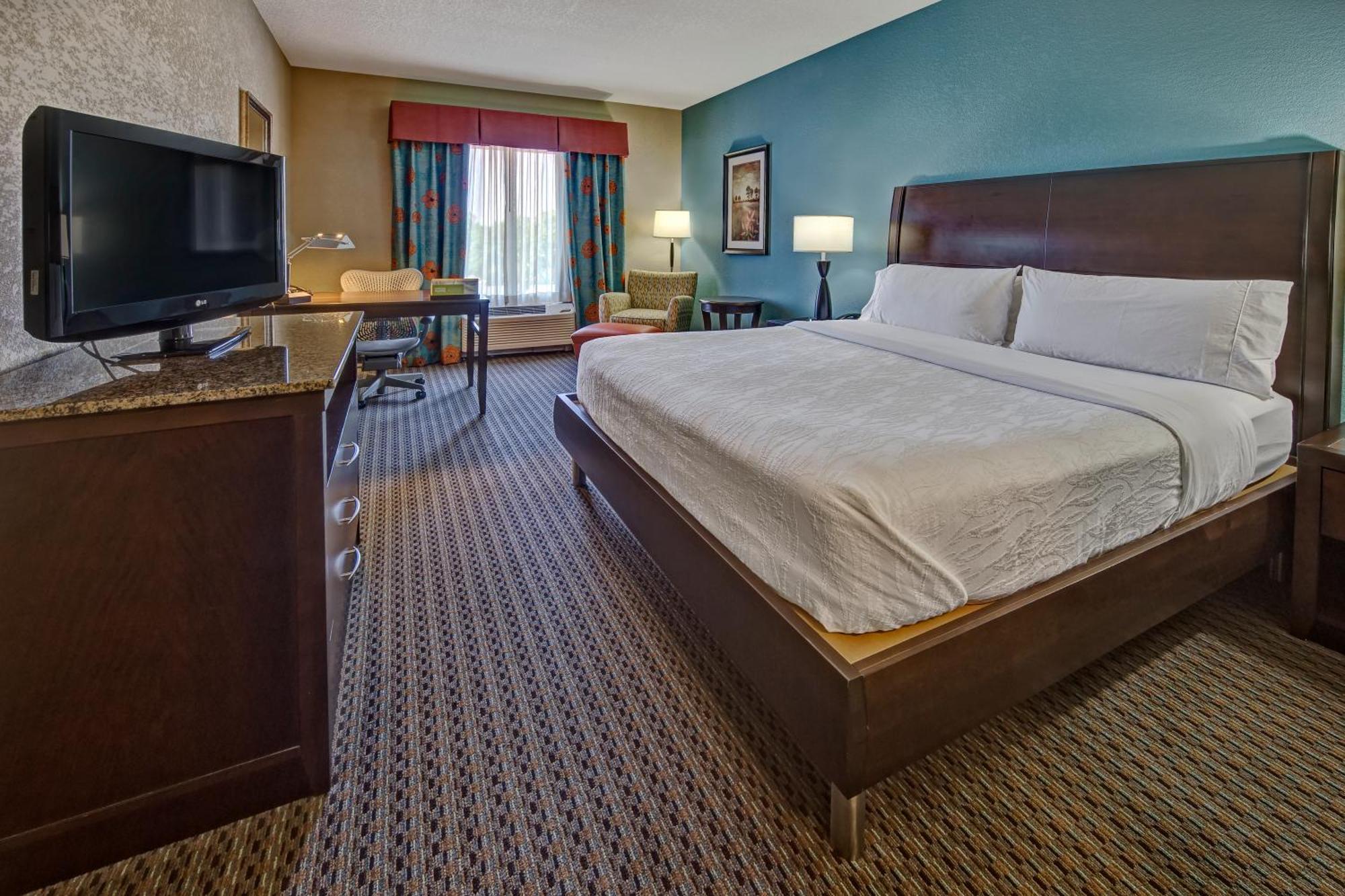 Hilton Garden Inn Midtown Tulsa Dış mekan fotoğraf